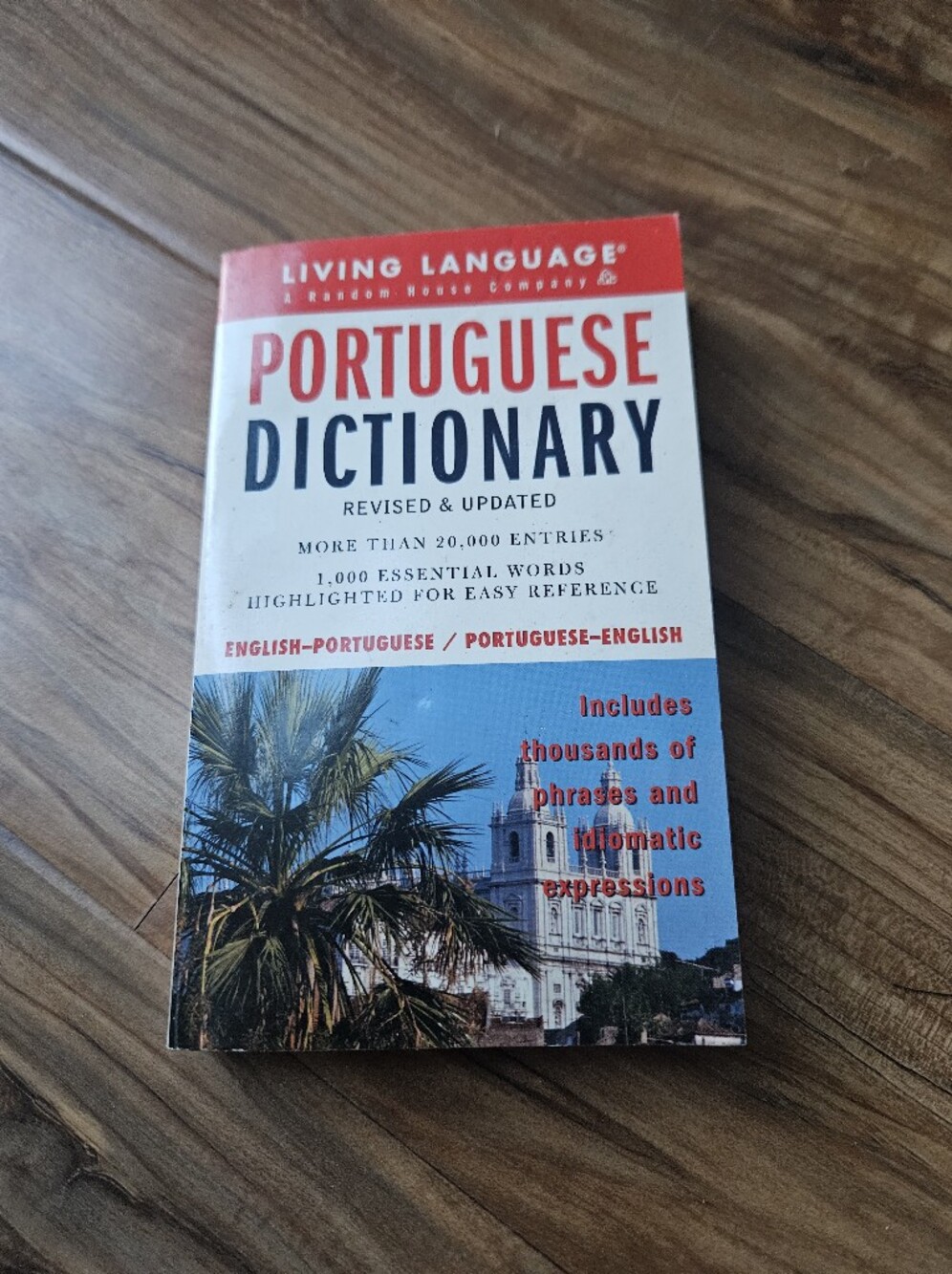 Language Portuguese Dictionary - Red, White